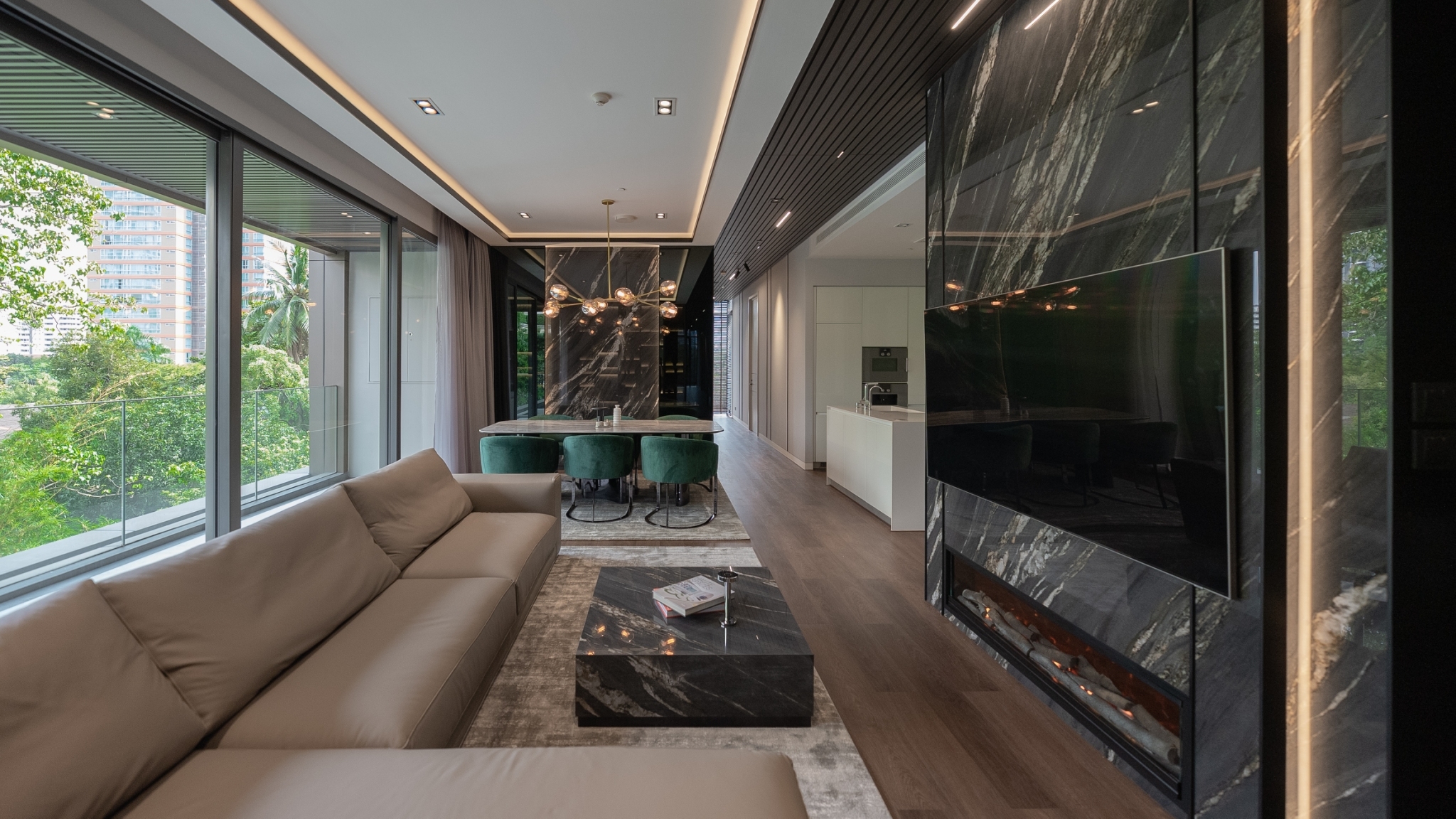 LINE_ALBUM_vittorio_221125_13