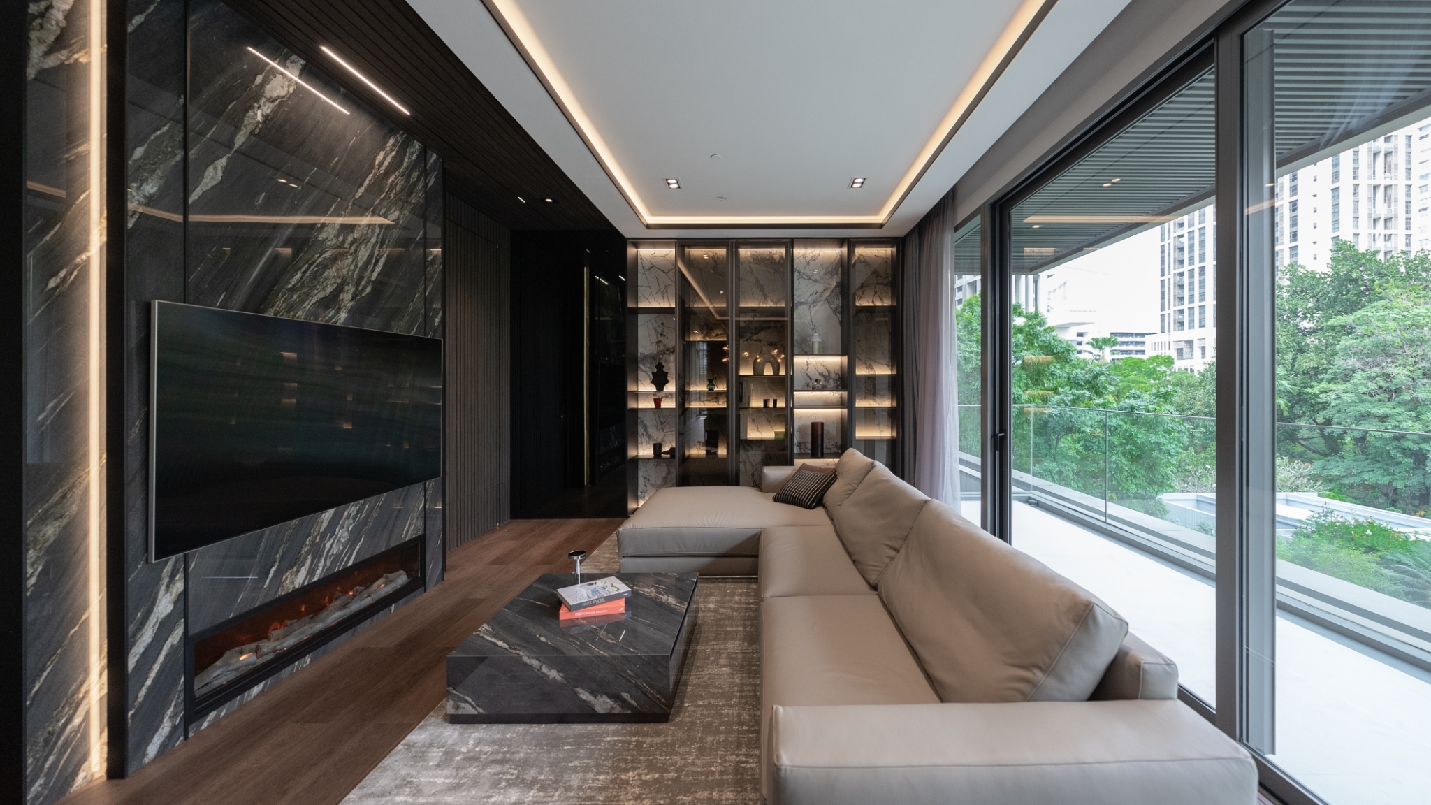 LINE_ALBUM_vittorio_221125_16