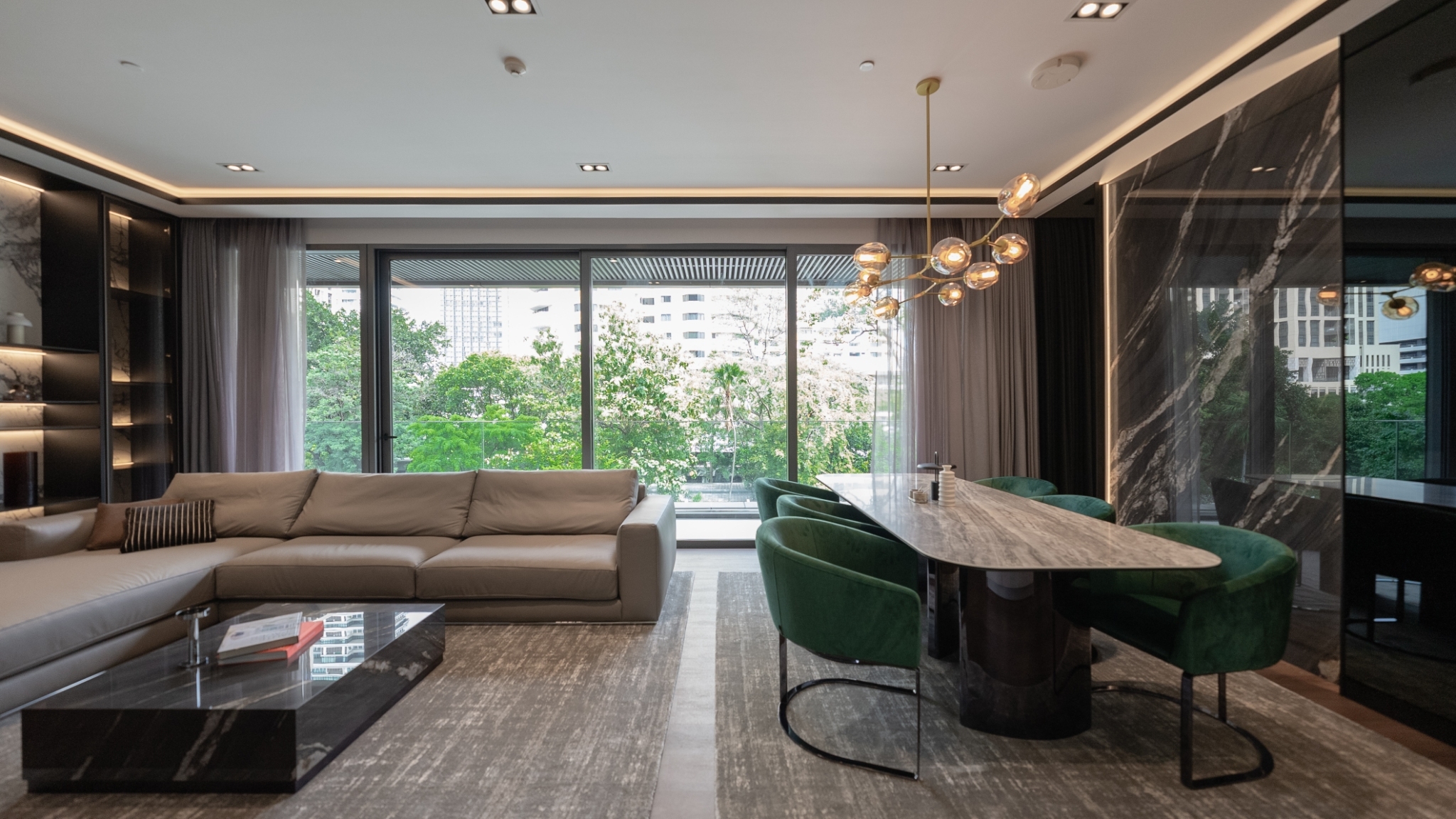 LINE_ALBUM_vittorio_221125_9